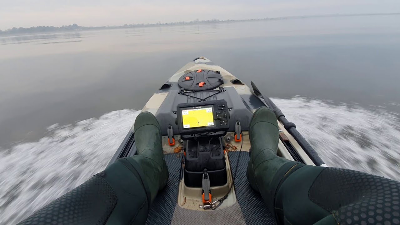 Motorized kayak 32km/h.  Fastest kayak in Ireland 🇮🇪  😎
