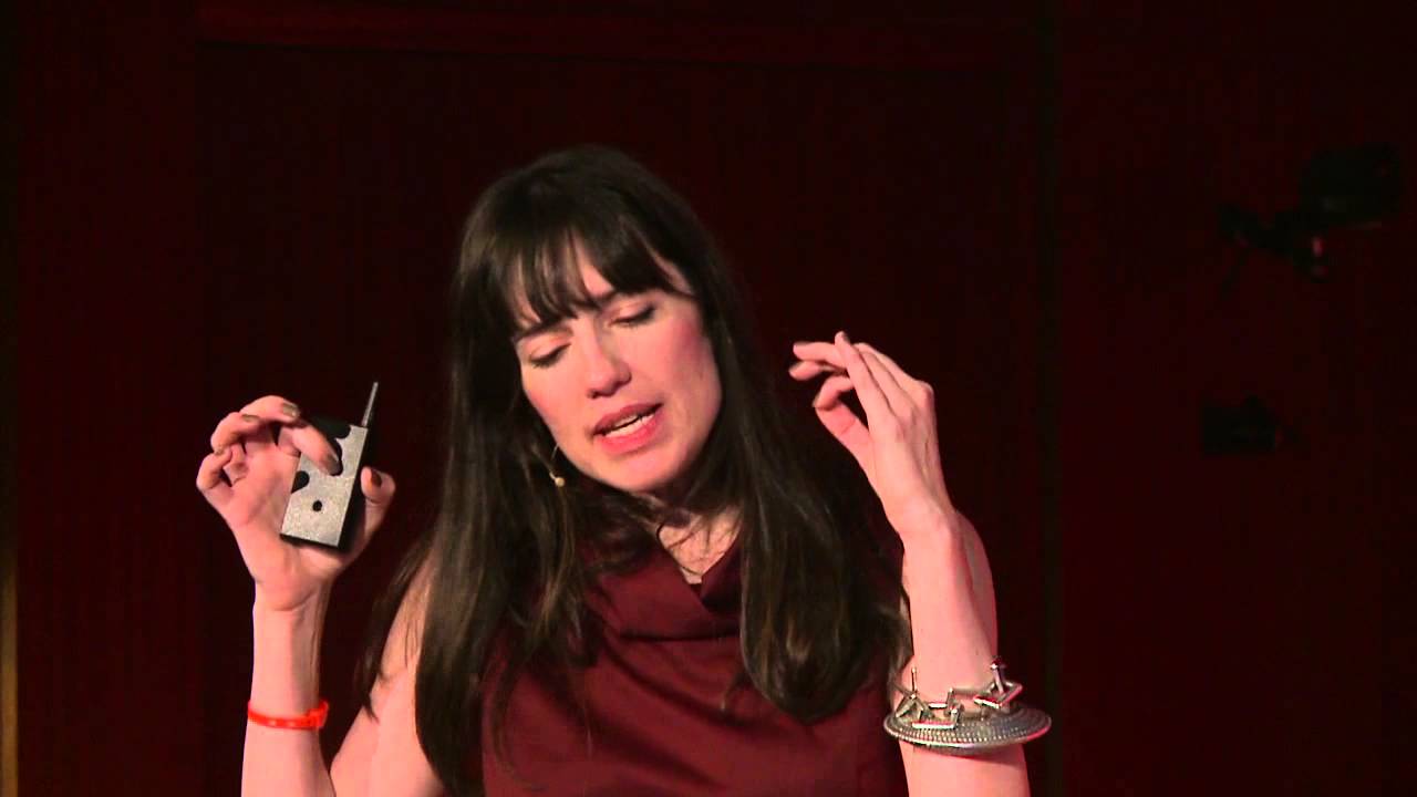 Upgrade Your Slum: Fabienne Hoelzel at TEDxHamburg