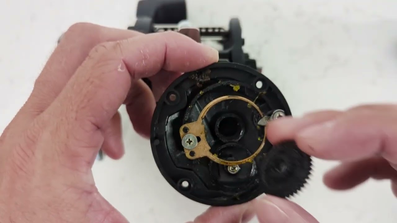 Okuma Convector Reel Repair - Broken Line Guide