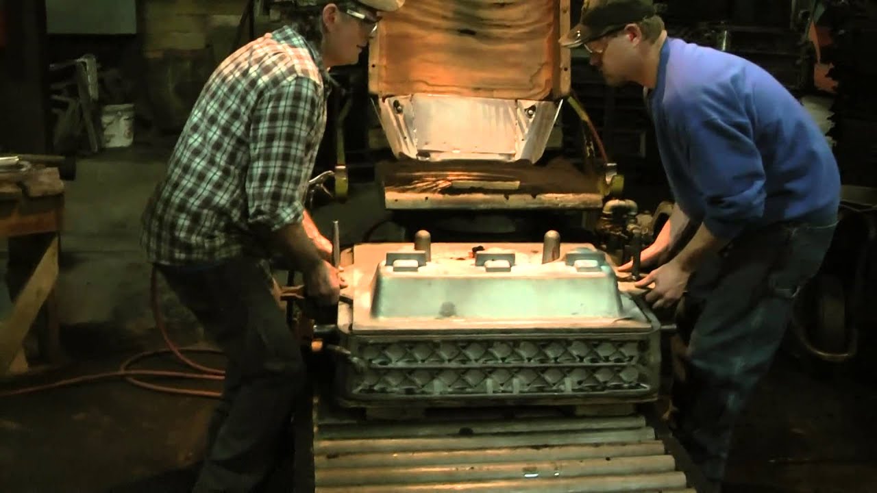 PES intake manifold Casting process with a core