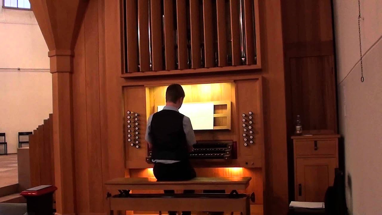 Star Trek on Church organ - A musical journey