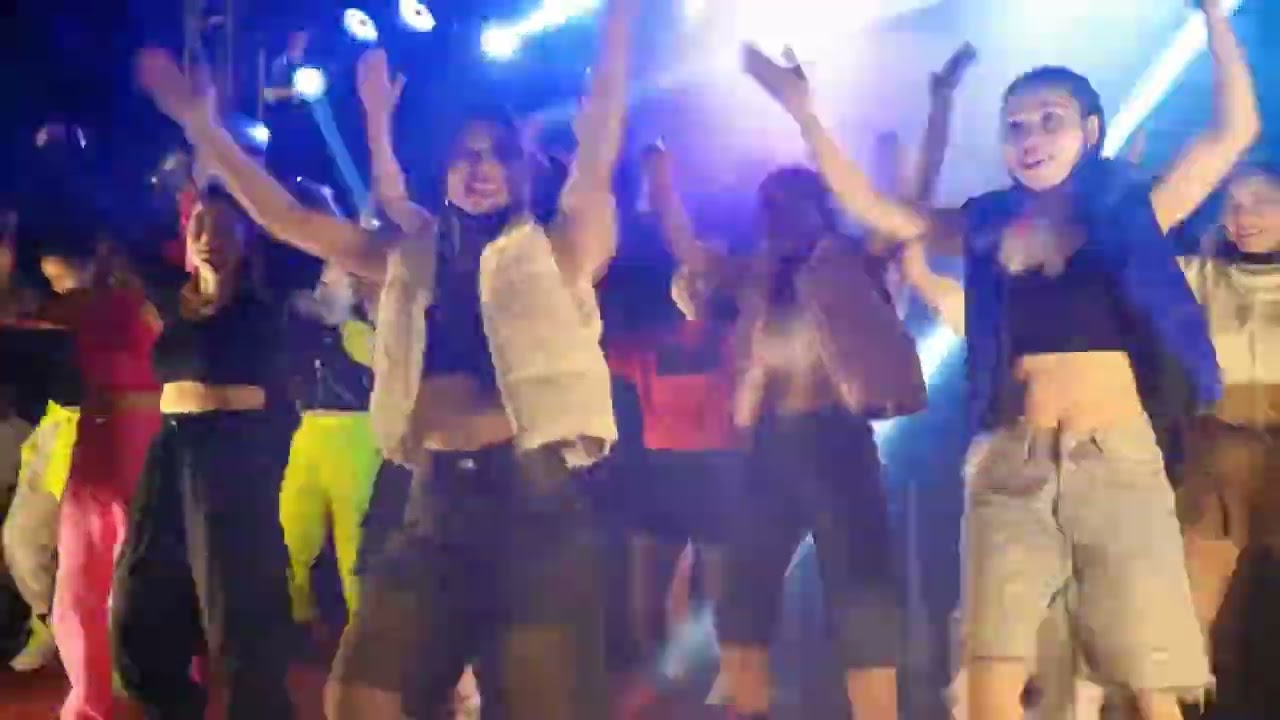 Nhảy Giáng Sinh | Zumba Ly Đỗ