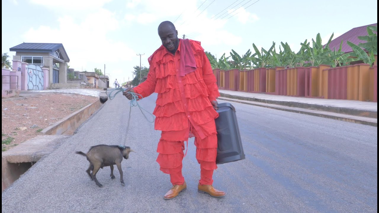 😂AKABENEZER AND HIS CHRISTMAS GOAT😂IN THE VILLAGE😂ft KYEKYEKU,CONFION,AMA,ATADWE,39/40,SOBOLO