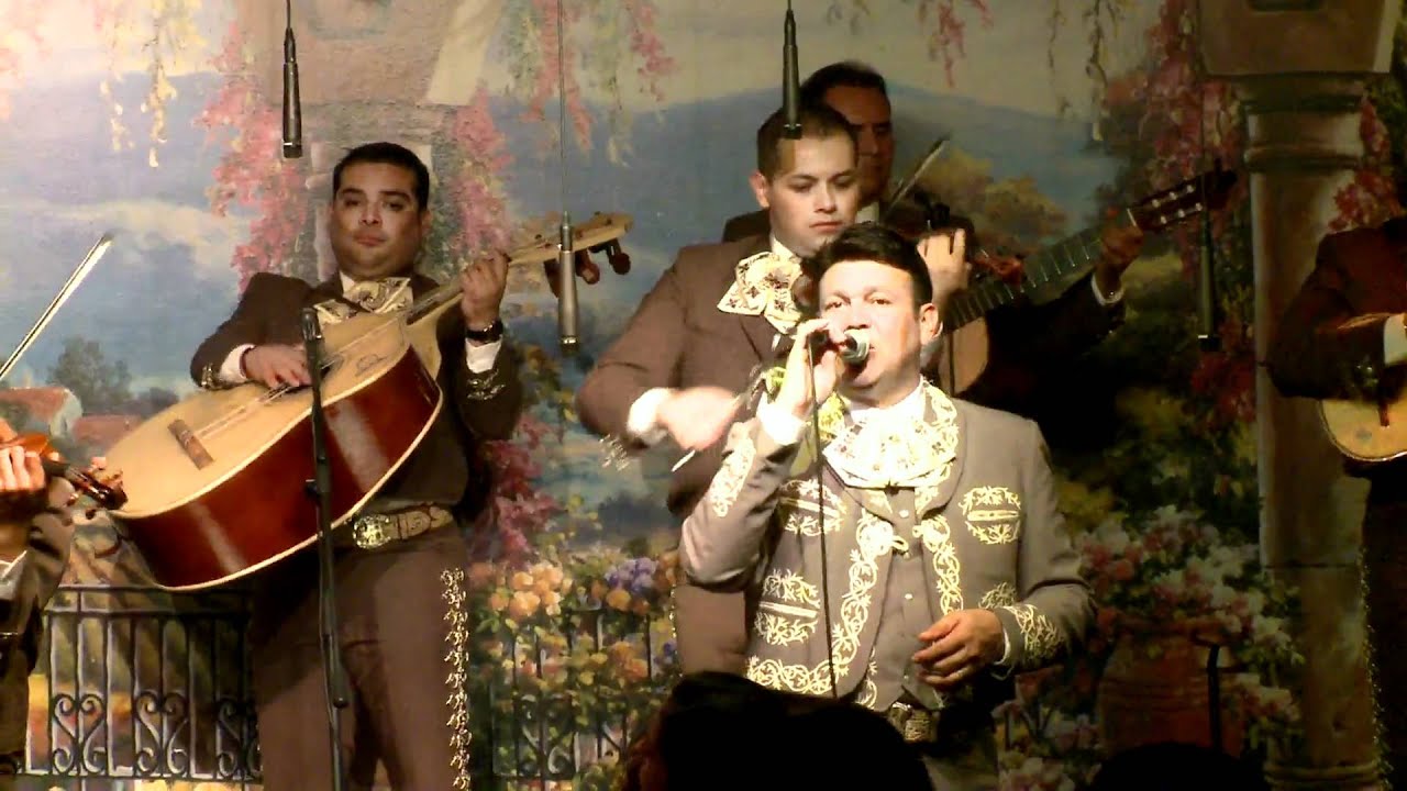 ELLA y VOLVER VOLVER  | MARIACHI SOL DE MEXICO