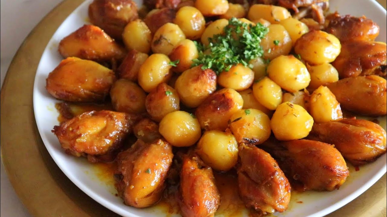 نساي طريقة تقليدية ديال دجاج بالبطاطا هاذي غتصدمك بنّة وتعليكة منعاوش ليك👌