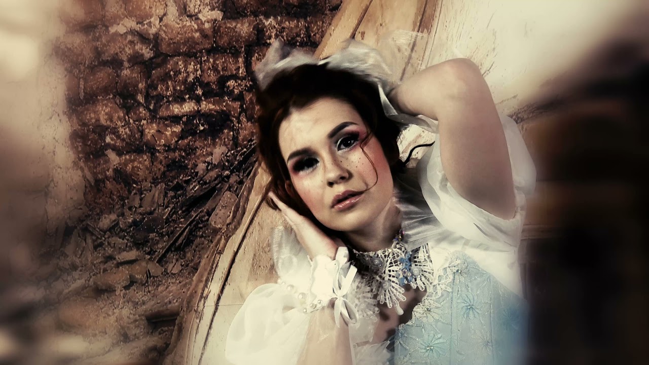 HAPPY HELLOWEEN 2021 from Bravo Models Media - Prague - CZ