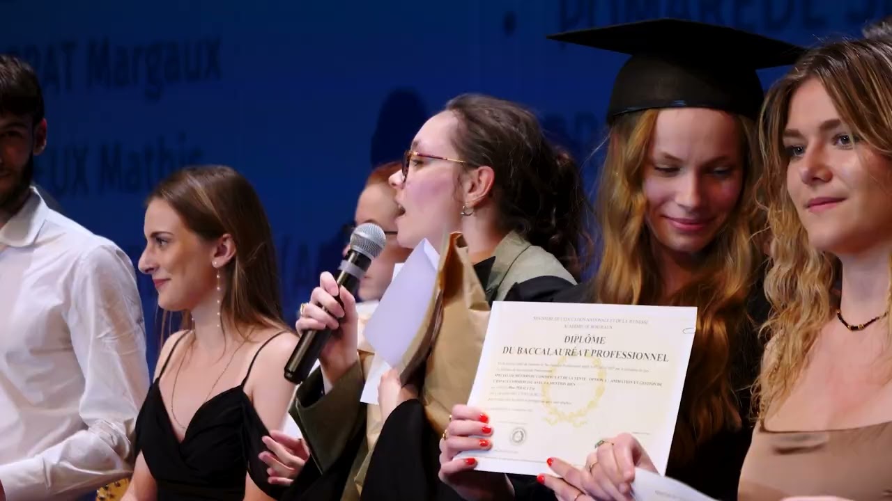Remise diplômes et talents 2023 des Écoles CCI Dordogne !