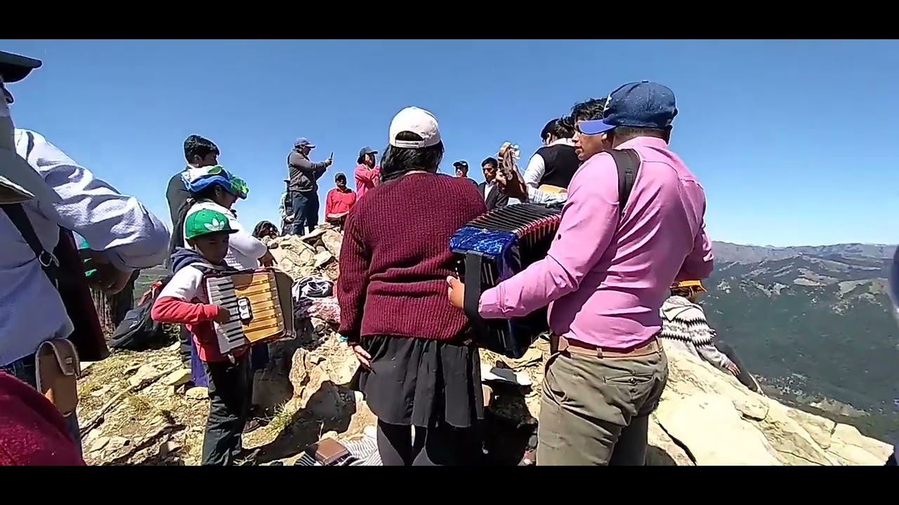 tu pies las senda (cordillera Lig Mawida, Trapa Trapa,  ABB)