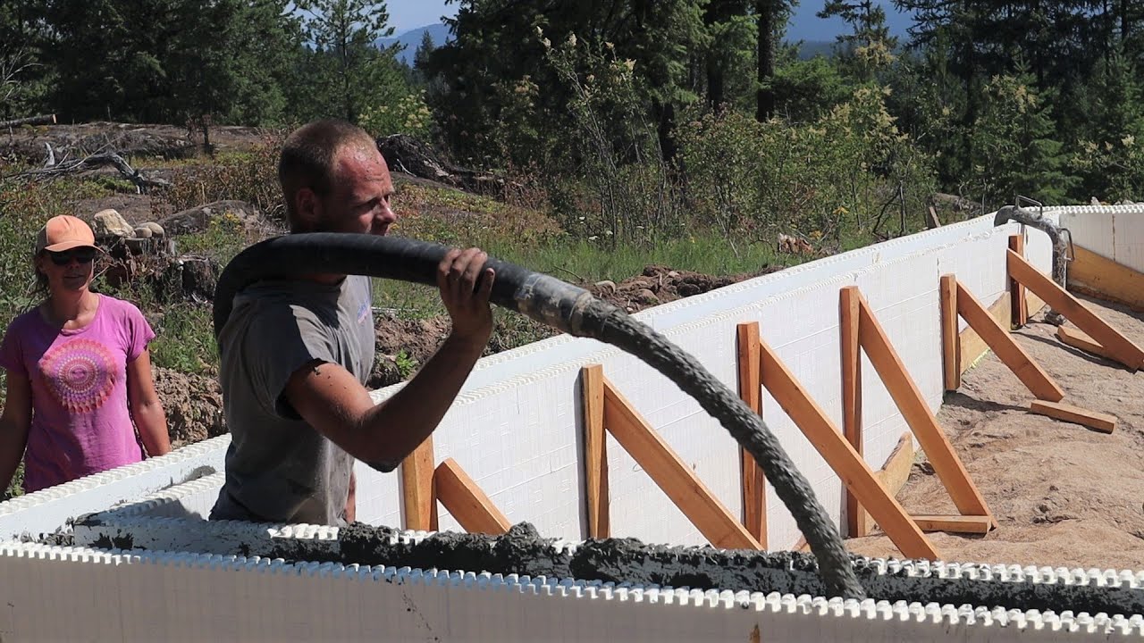 Pouring Concrete - The Homestead Adventure(r) - Ep19