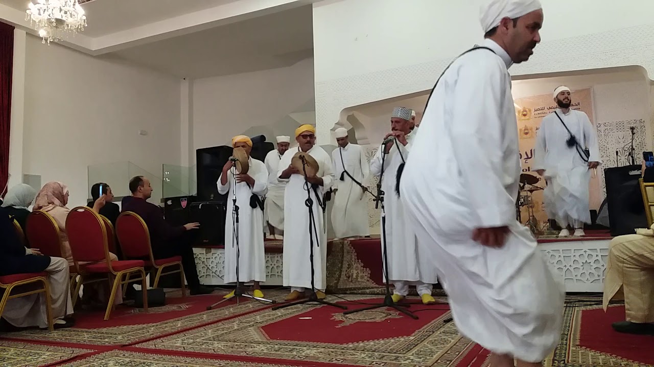 أهياض بن كمود في حفل الإقليمي للتميز بمدينة بيوكرى ahyad ben guemoud biougra
