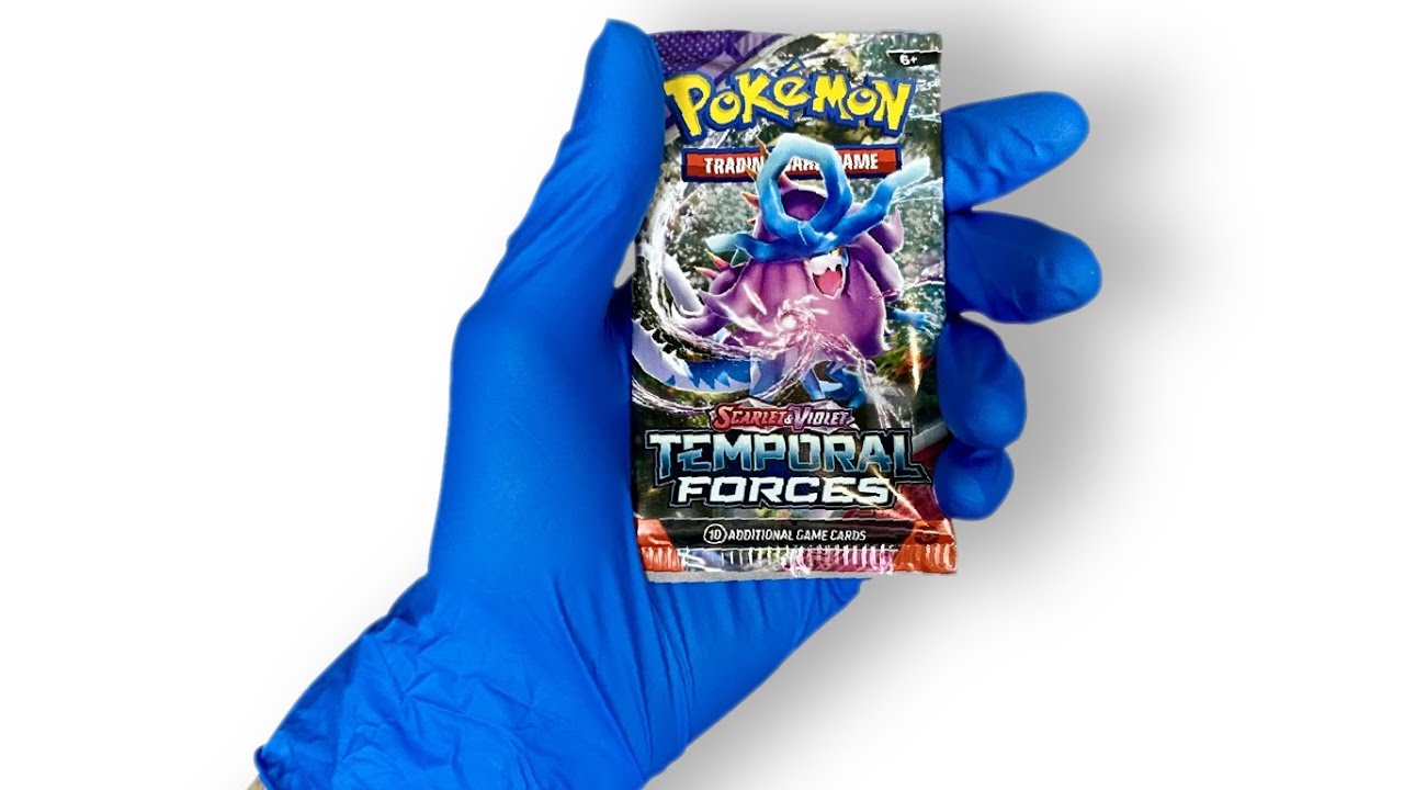 Should You Wear Gloves When Handling Cards?