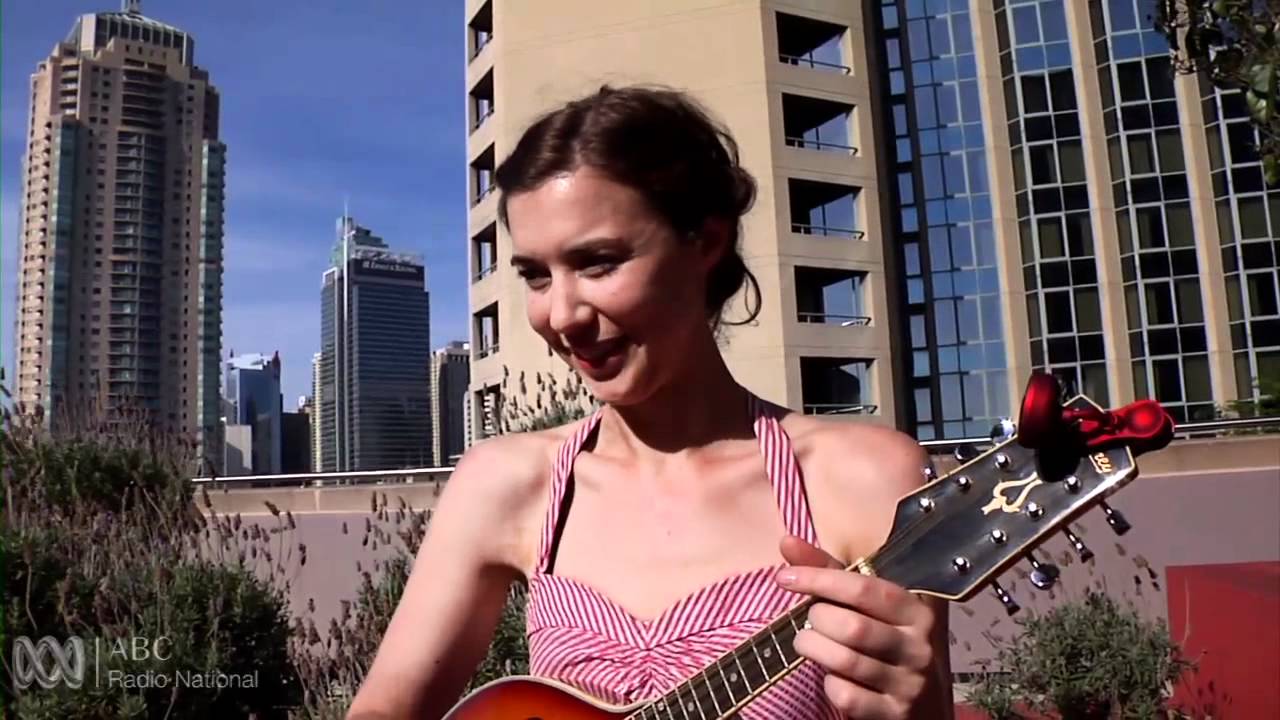 Lisa Hannigan Rooftop Concert- 'Lille', 'O'Sleep' & 'Passenger' - Live Music @ RN