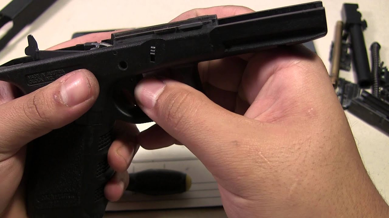 Tokyo Marui Glock 17 Reassembly (HD)