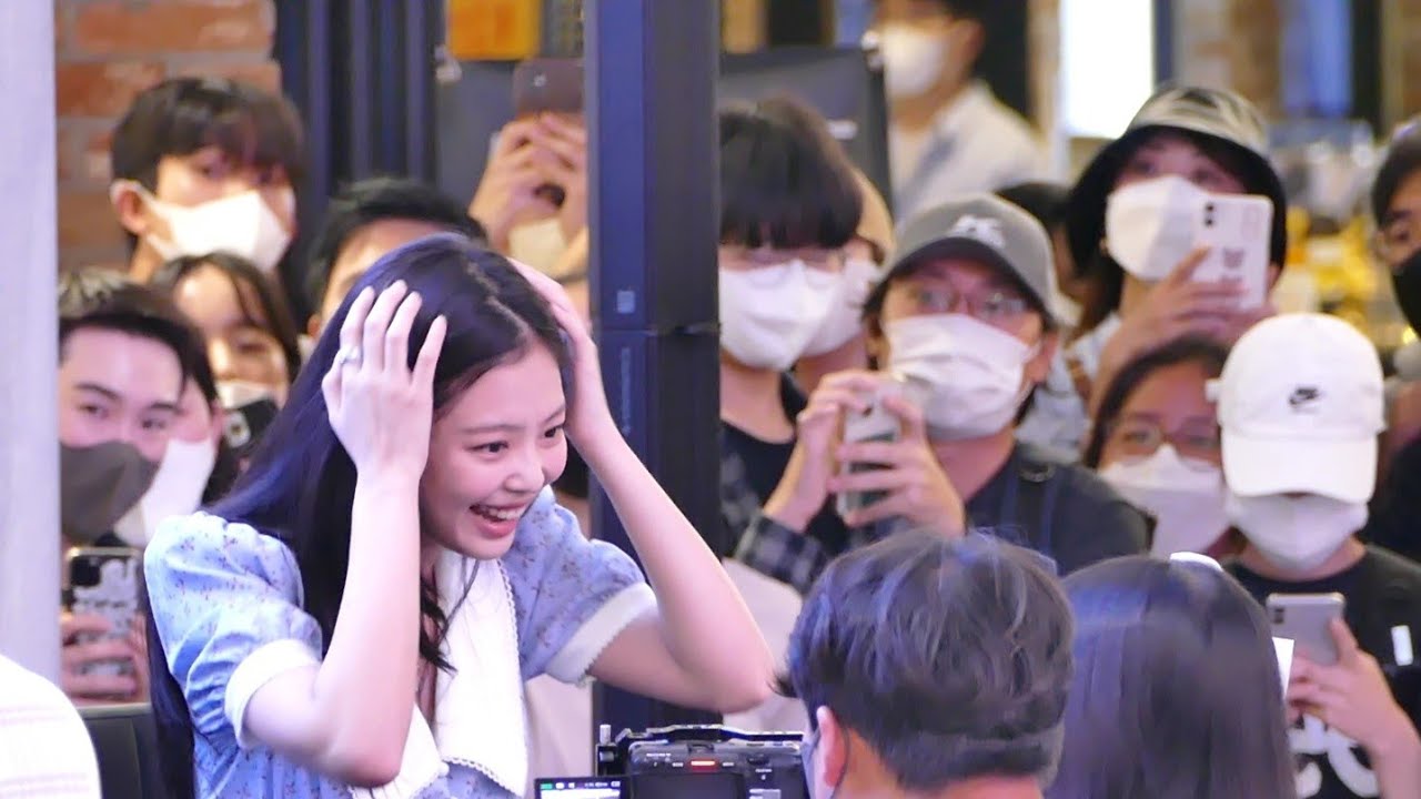 Cute Jennie