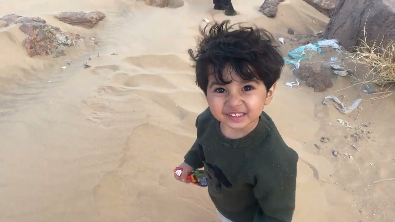 خالد  فوق الجبل😂