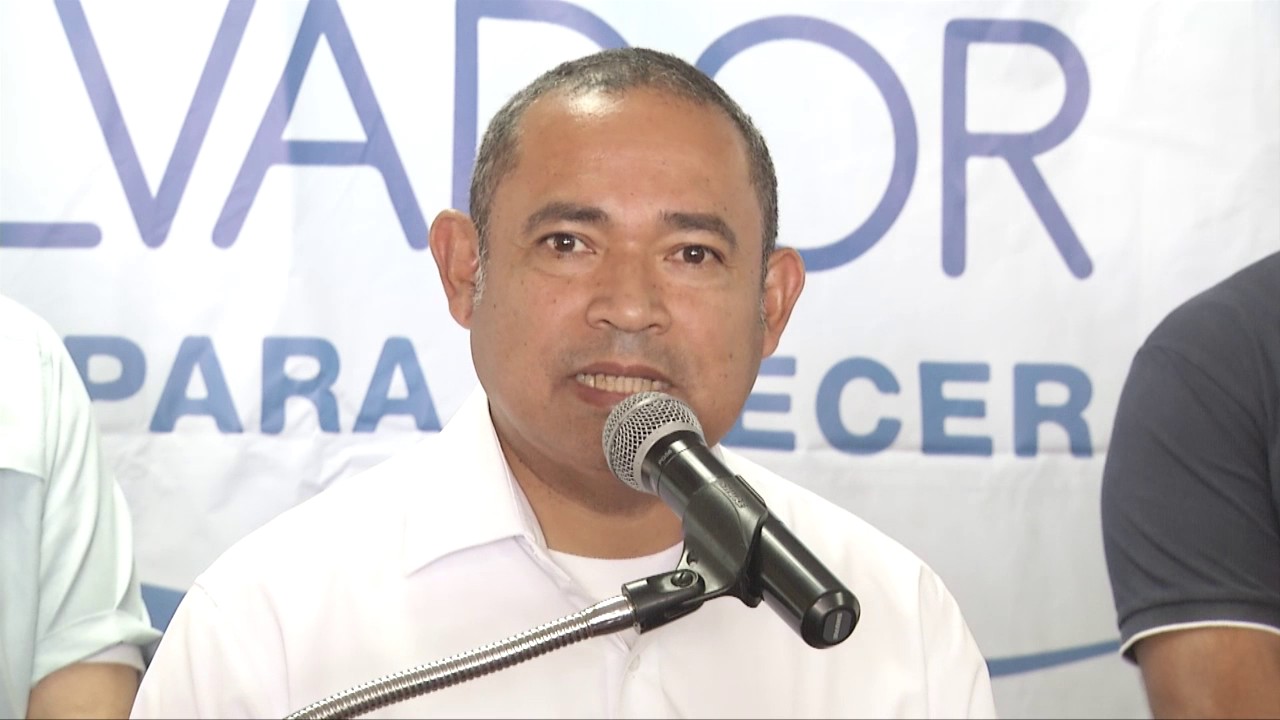 En penal de Ciudad Barrios exponen resultados de requisa @kmazariegoTCS