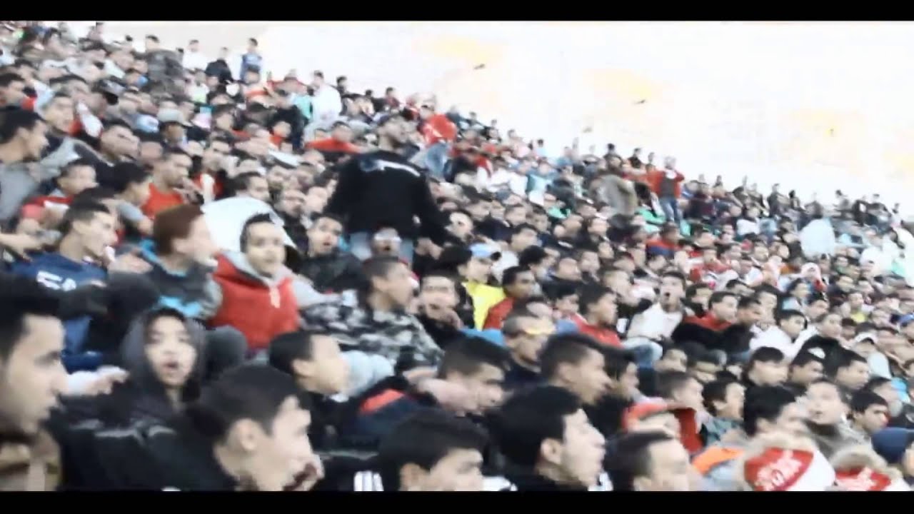Préparation of the Amazing Tifo 'COUЯRAGE' -Ambiance ,Craquage Red Rebels (Match HUSA-kacm)