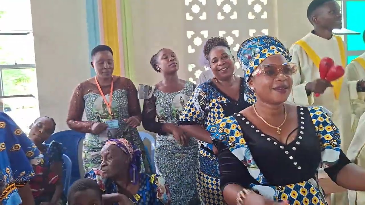 UTAFURAHI  WIMBO WA KISUKUMA ULIVYOIMBWA NA KWAYA YA PAROKIA B/M  AFYA YA WAGONJWA SENGEREMA 