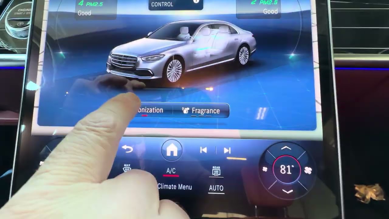 How to install and operate  the fragrance feature on a Mercedes-Benz 