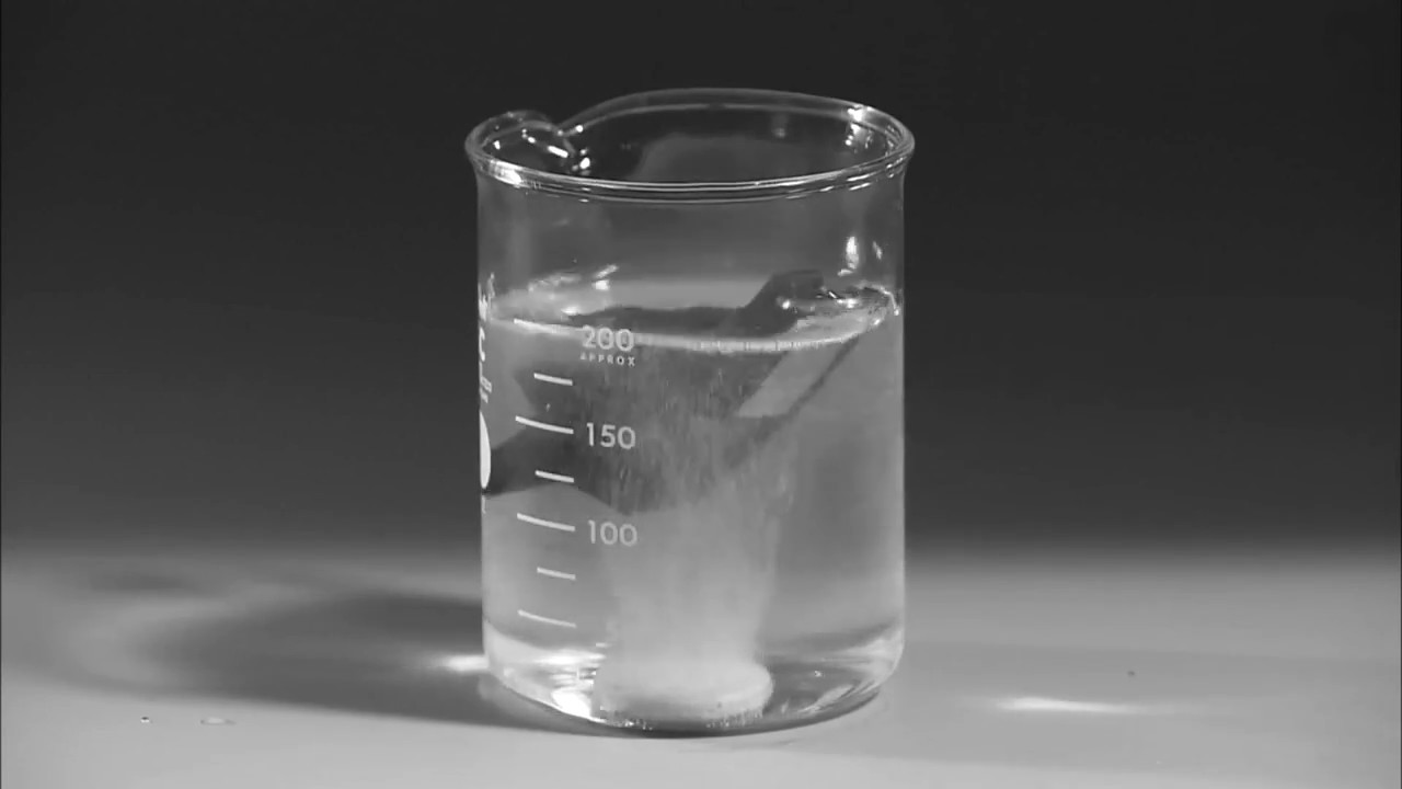 Cách vệ sinh còi trọng tài Molten