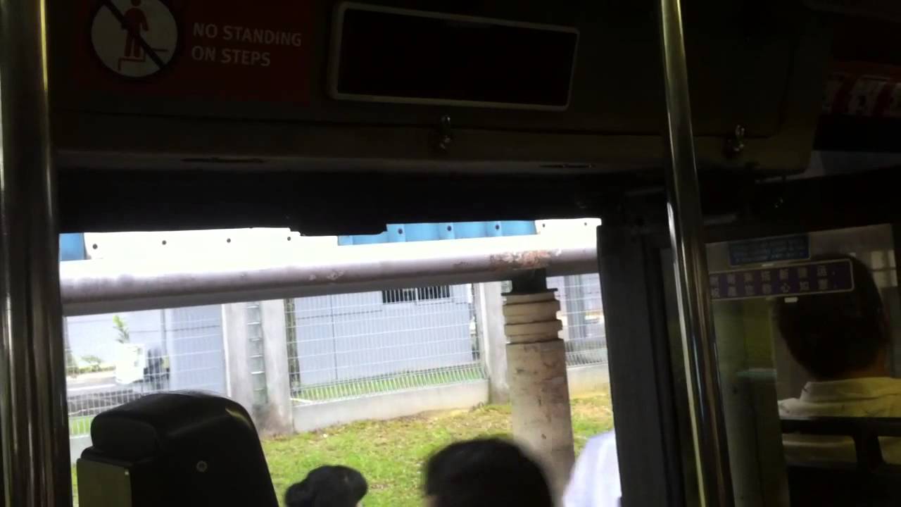 Volvo B10M Mk 4 (Duple Metsec) doors opening and closing