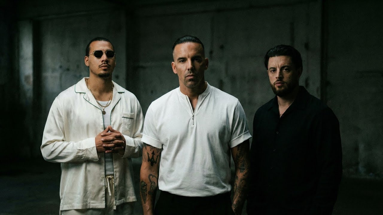 Apache 207 feat. RAF Camora & Bausa - Bitteres Ende (prod. Gangland Beats)