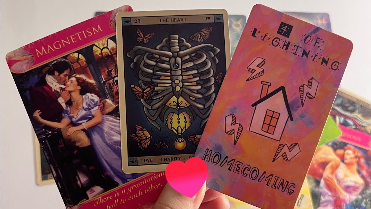 Person on your mind : Current Feeling/emotions for you💞 🥰Hindi tarot card reading