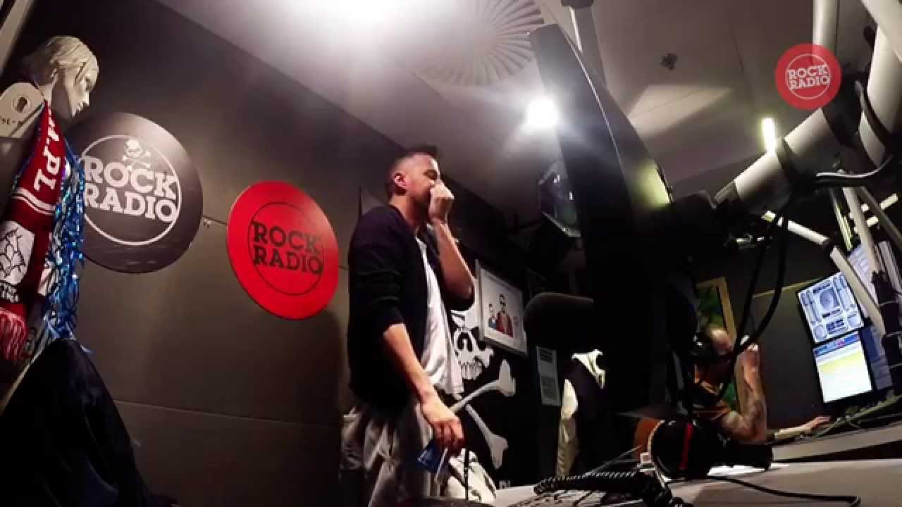 Co za dziewczynę wypatrzył Mikołaj Janusz na Balu Dziennikarzy? [Rock Radio]