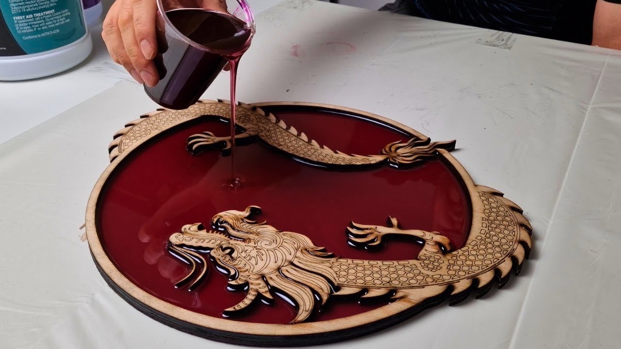 Wall Clock of Wood and Epoxy Make with TOOCAA L2