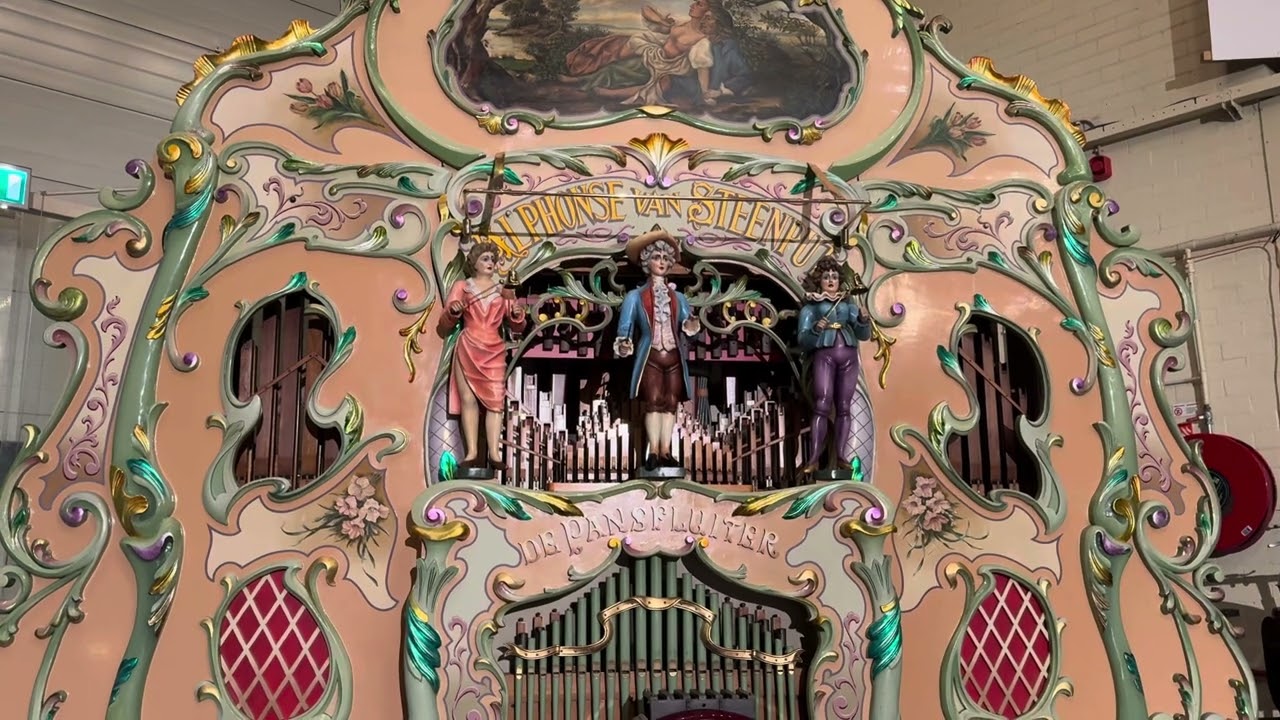 Draaiorgel de Pansfluiter speelt The Great Pretender & Return To Sender