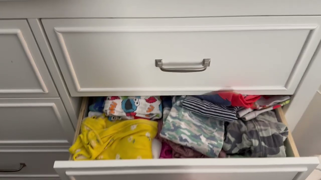 Davinci Charlie 6-Drawer Double Dresser in White | Why I'm loving it! #amazoninfluencer