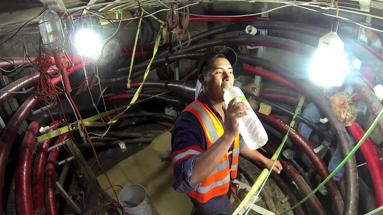 Timelapse CFE- Reconeccion de linea subterranea
