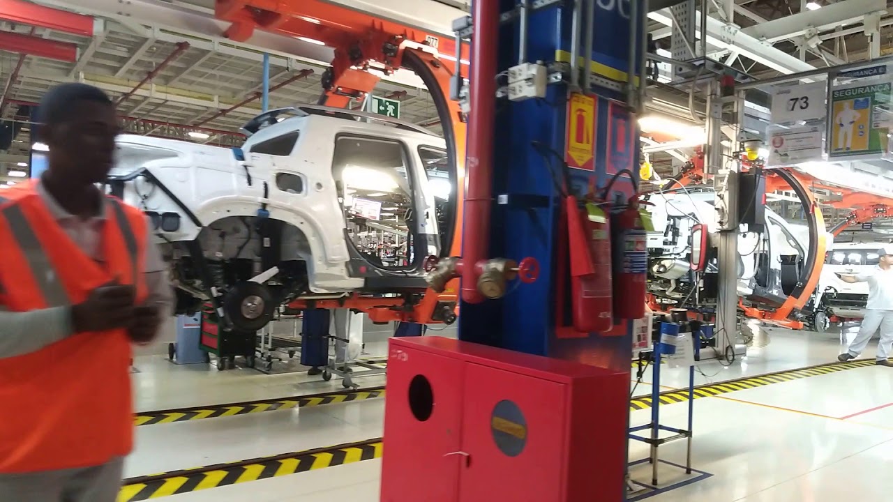 Dentro da Linha de produção FCA (Fiat jeep) 2018