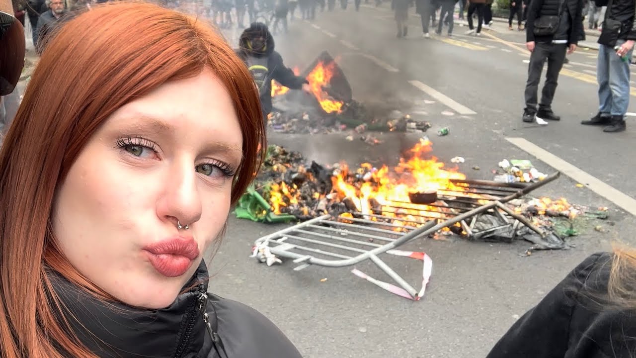 caos a parigi