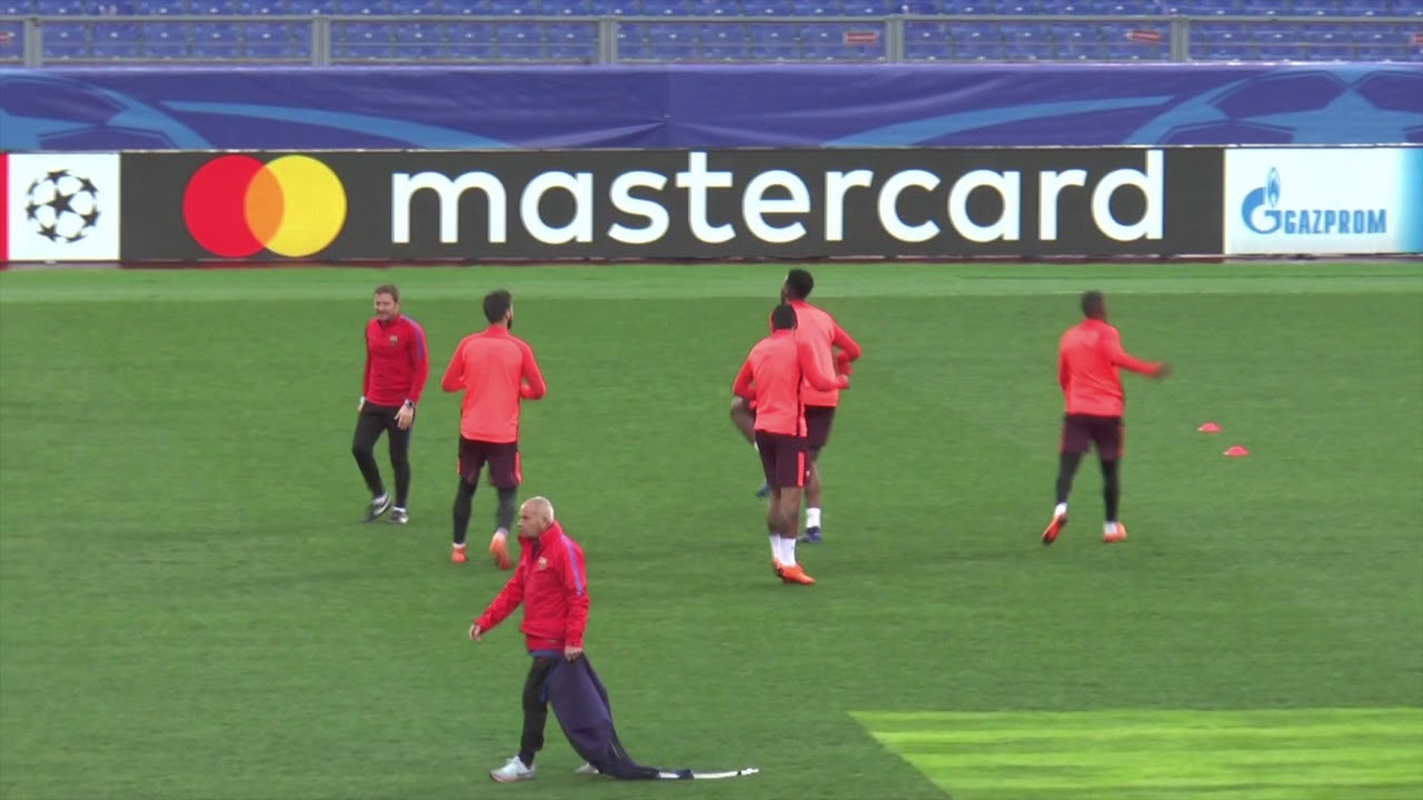 Barcellona, allenamento di rifinitura allo Stadio Olimpico in vista della Roma. Busquets in gruppo