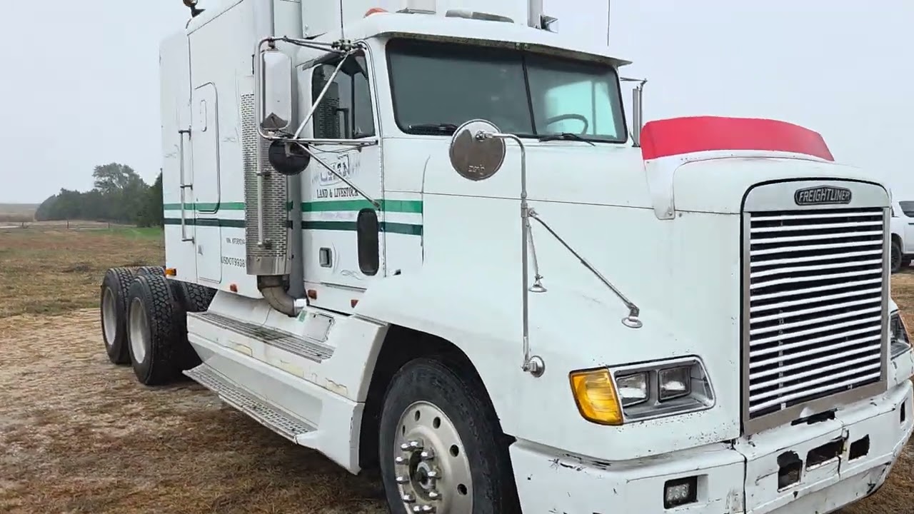 1989 Freightliner FLD120 Semi Truck - Diesel | For Sale | November 11