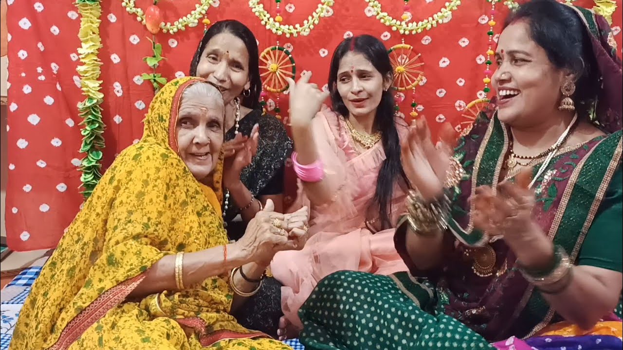 इस भजन को सुनकर आनंद ना आए 🤩 ऐसा नहीं होगा ❤️ सुनके देखिए | हमें तो जोगनिया बनाए गयो रे