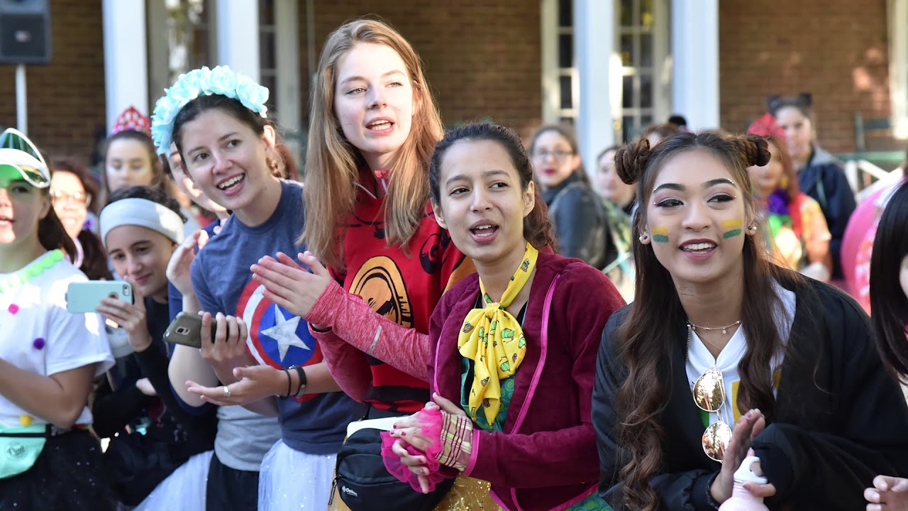 What Do Students Do for Fun at Hollins?