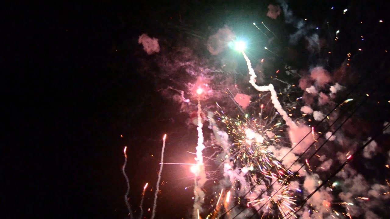 Queima de fogos de artificio no Sitio