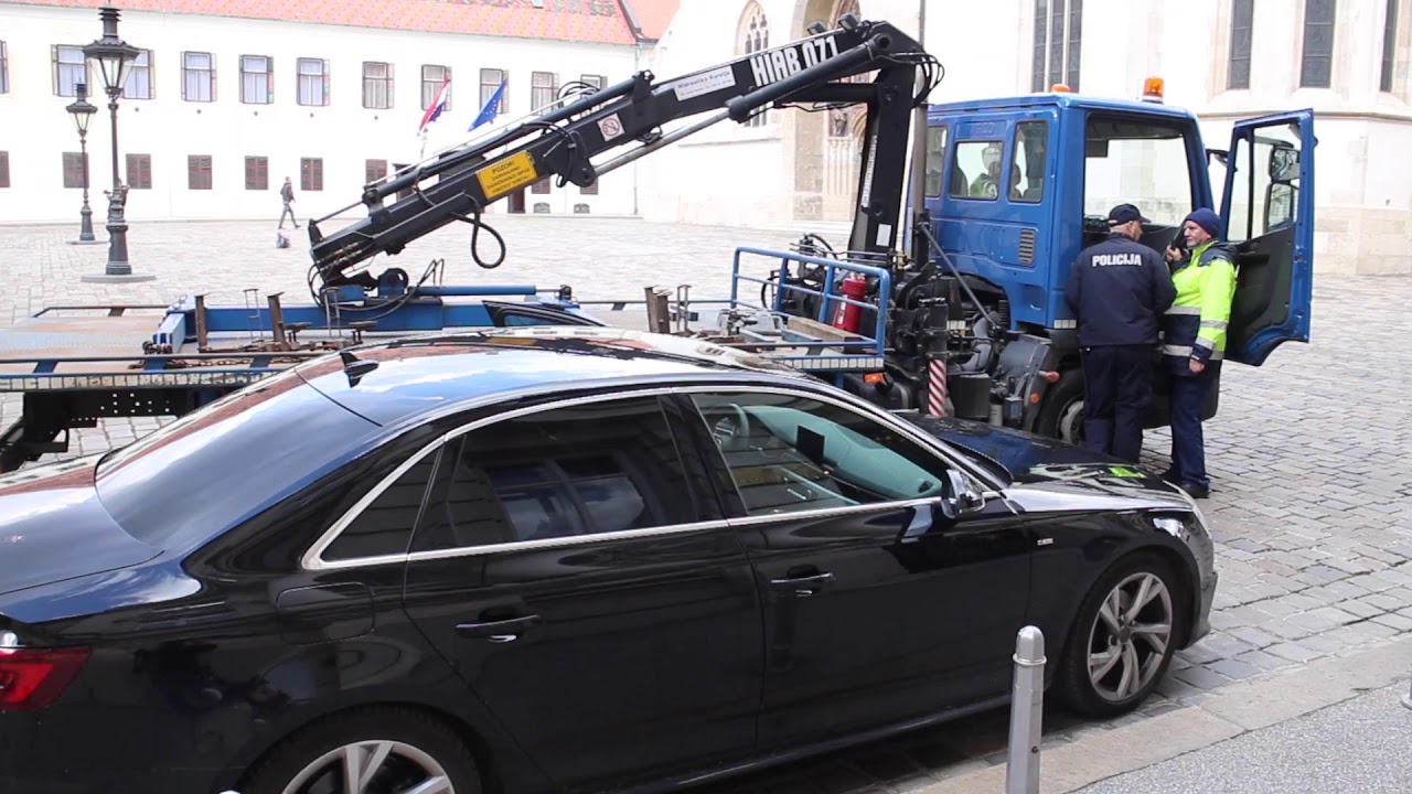 Pauk pokušao dići auto Kreše Beljaka