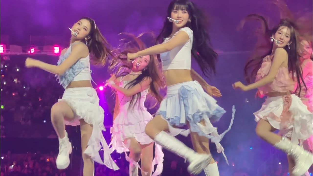 izna Fiesta Cover Stage #kconla2025 #fancam