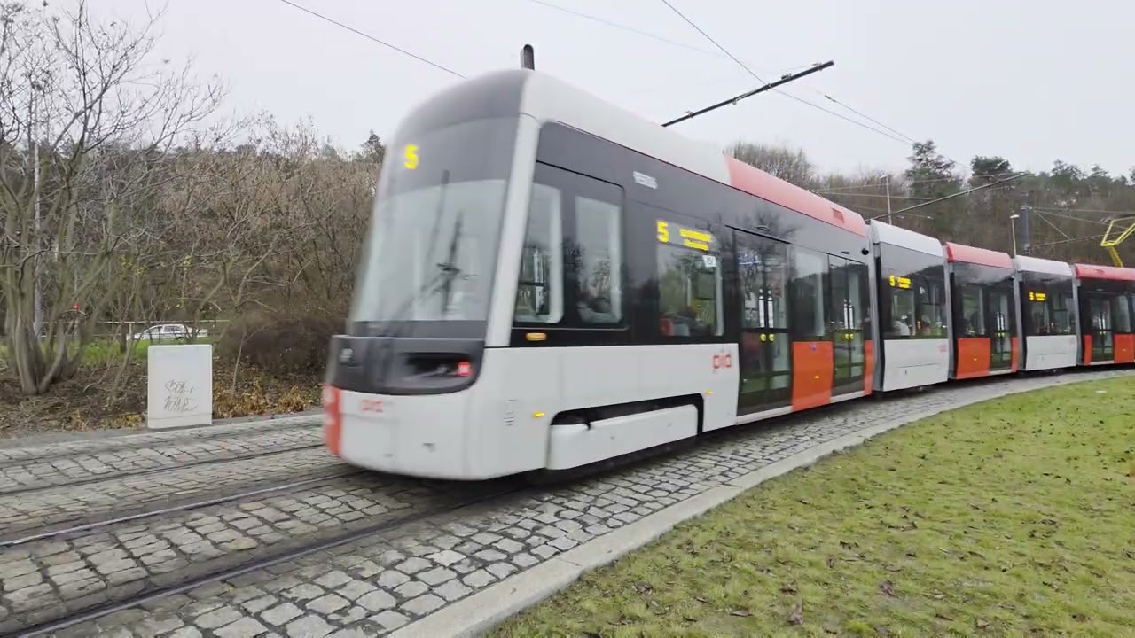 Tramvaje Škoda 52T (Praha)