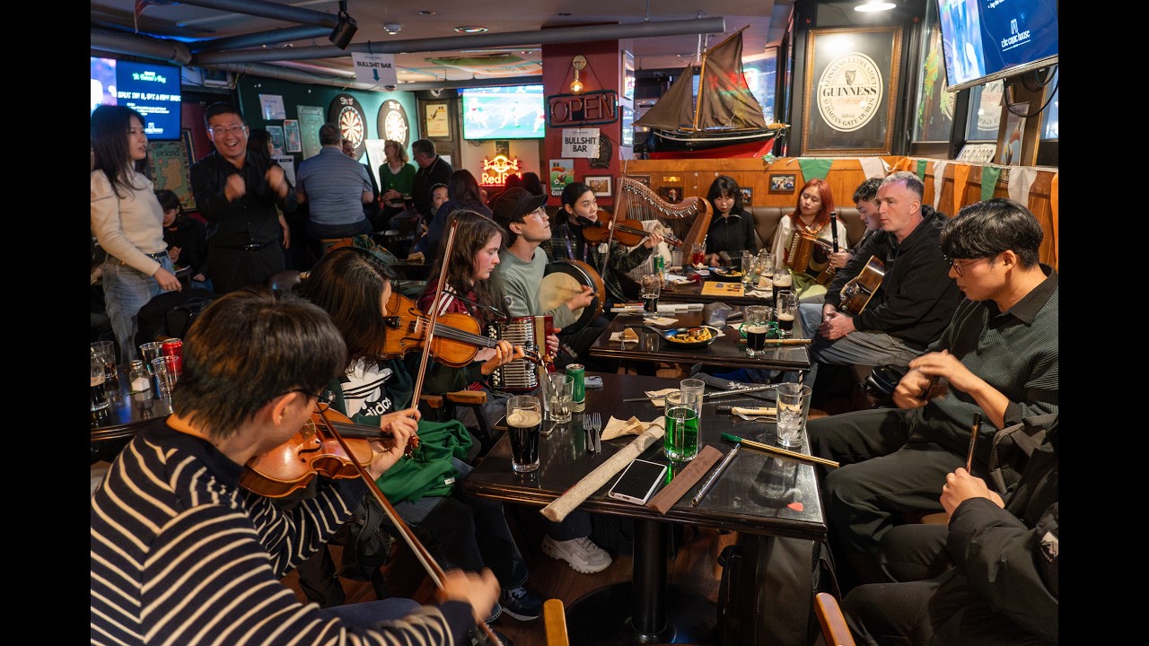 Trad Irish music session Seoul with Annie 260211
