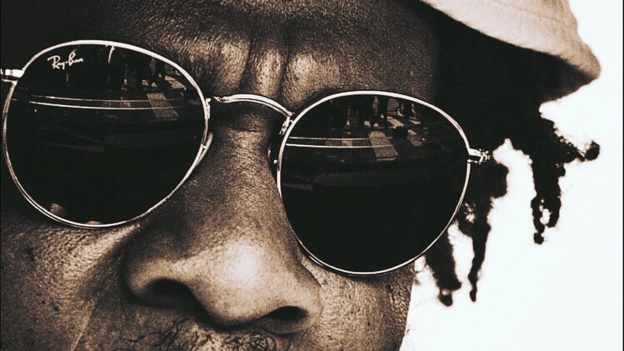 Luxurious Radio ft. Jay-Z