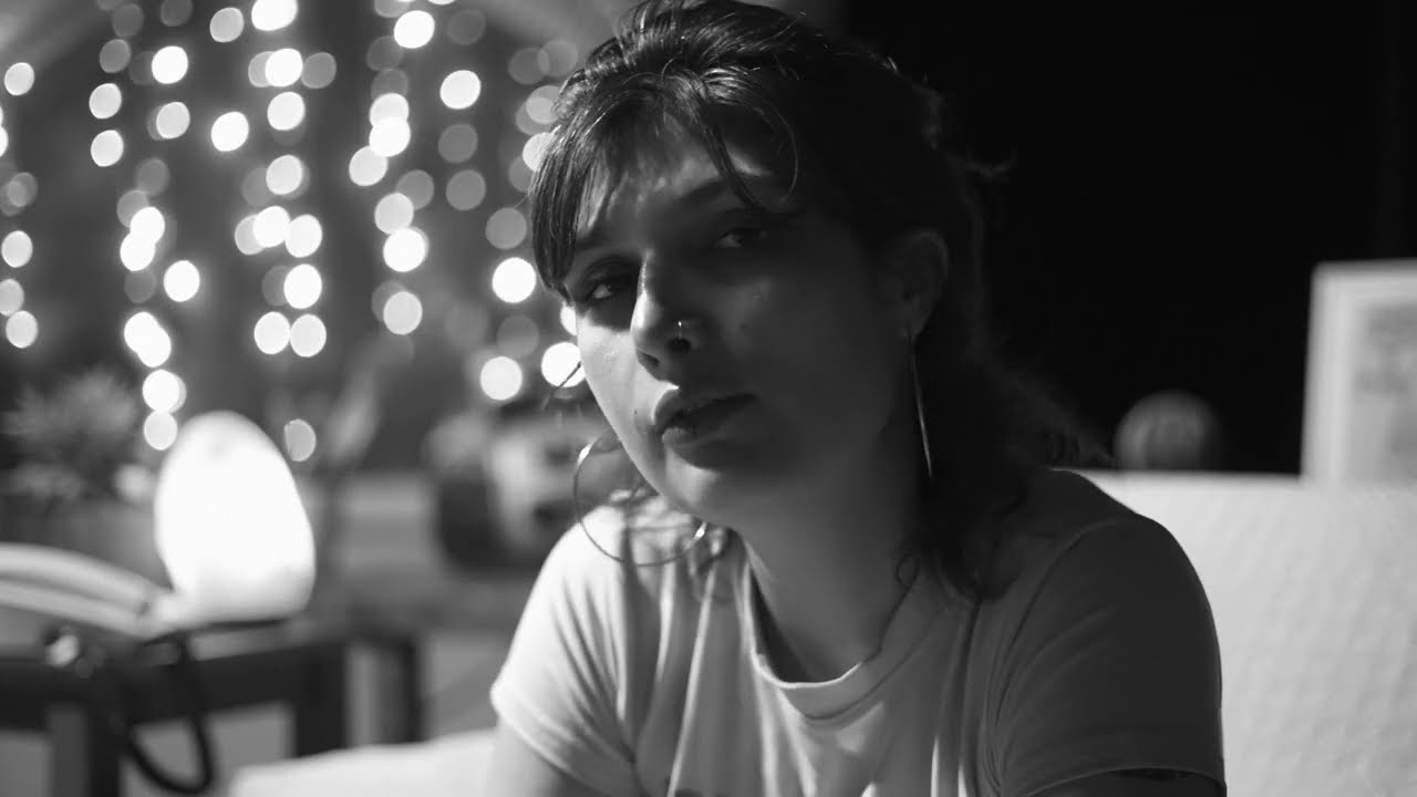 precariedade emocional (videoclip)