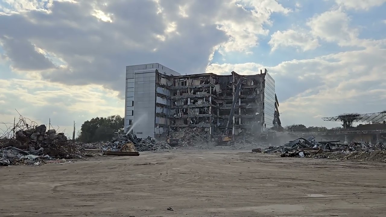 Fluor Sugar Land Building D Demolition.