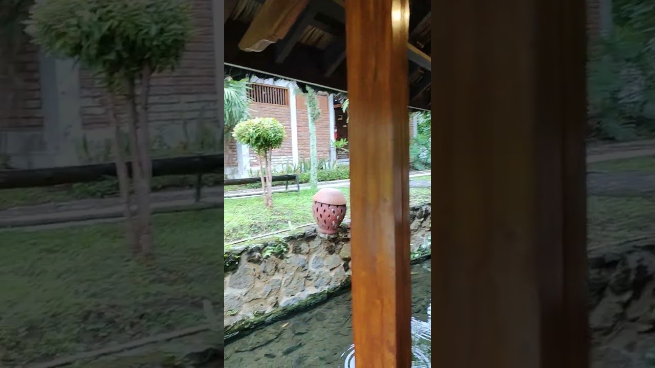 BANGUN PAGI DI HOTEL SABDA ALAM GARUT - NYAMAN DAN INDAH