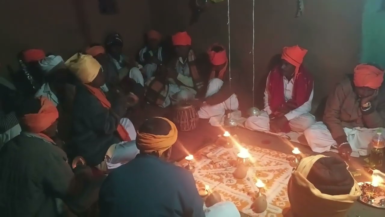 उंगी गया सुर्य ने सोडो गवरी गायो भजन गाते हुए बांसिया गांव में प्रकाश डामोर @kahire1984