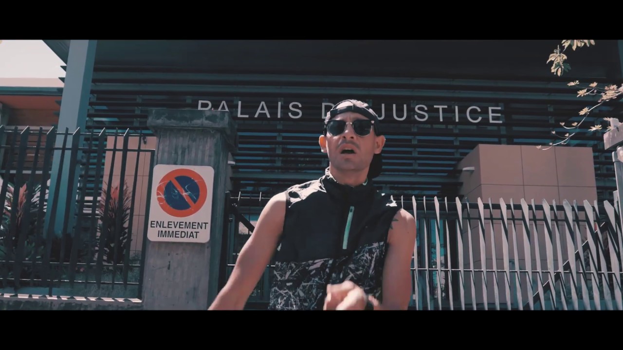 Toxic - QUARTZ (Clip officiel)