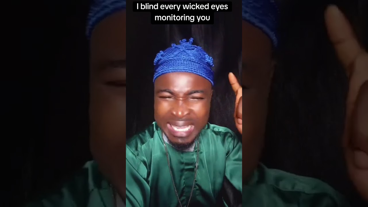 Я ослепляю все злые глаза, следящие за тобой.